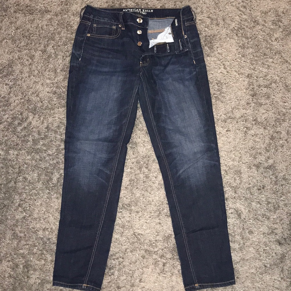 Women’s AE jeans